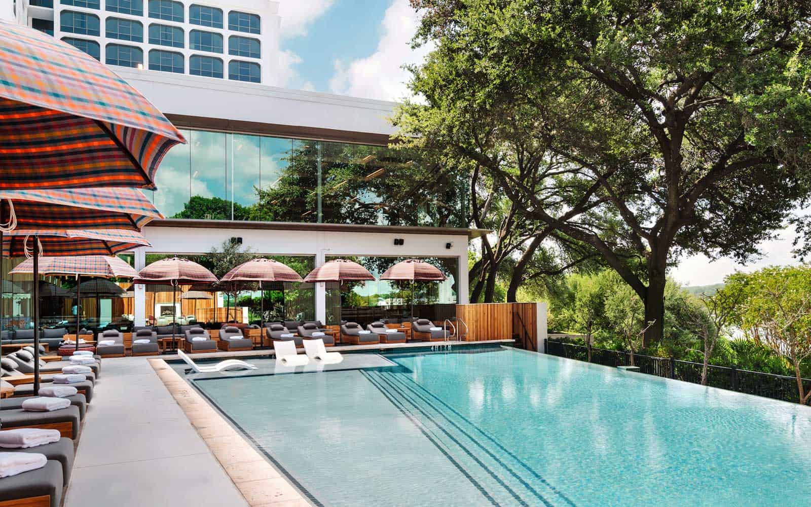 Top 5 Hotel Pool Passes in Austin - 44 East Ave
